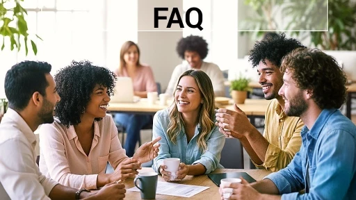 vrias empresrias e representantes tirando duvidas sobre semijoias com atadacadista em limeira, guapor e uberlandia