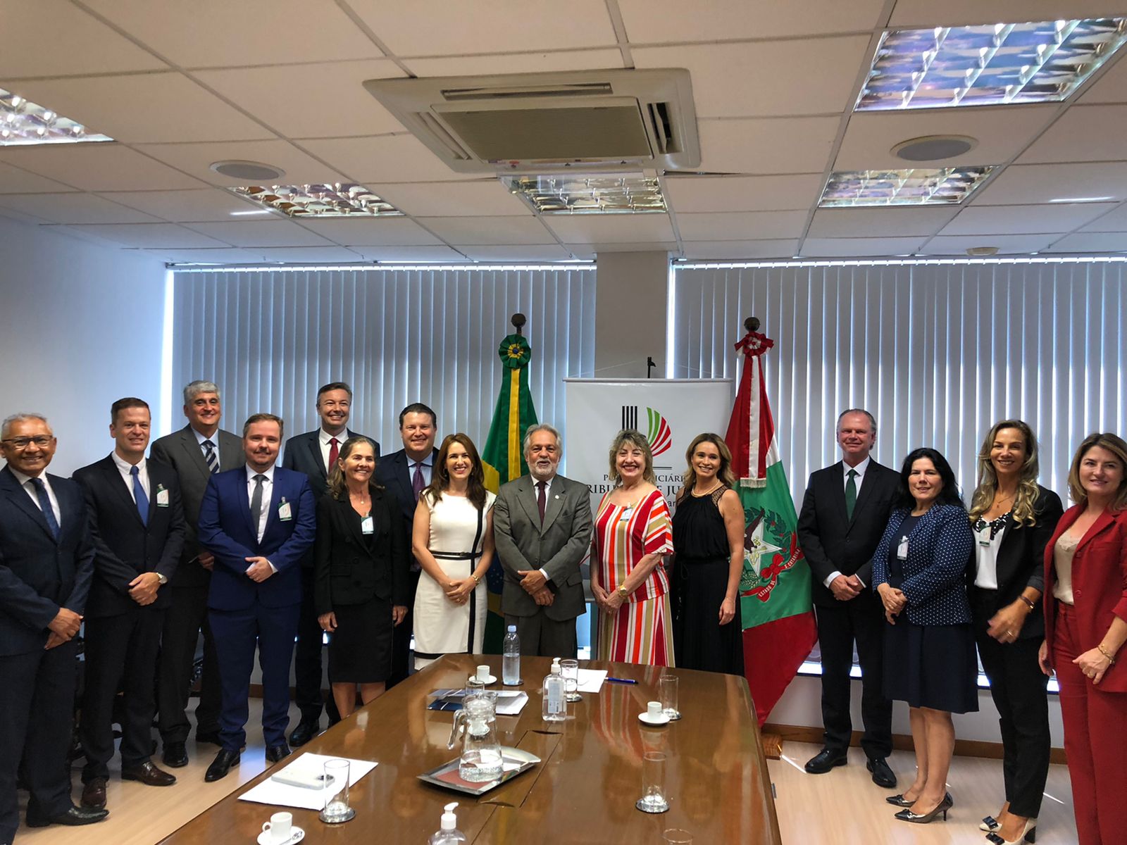 Tribunal de Justiça faz homenagem a 13 cartórios de SC com destaque em prêmio nacional 5 10962527