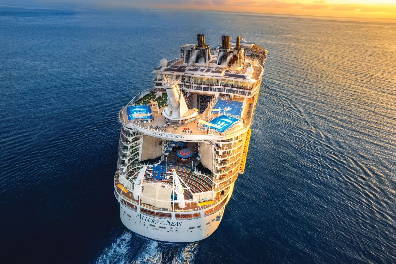 OS 7 MELHORES NAVIOS DE CRUZEIROS | TOP 7 CRUZEIROS MARÍTIMOS 3 11040963